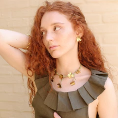 COLLAR GIARDINO BURGUNDY