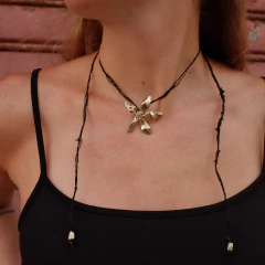 COLLAR LA VERA FIORE GOLDEN - LE SIRENE HANDMADE