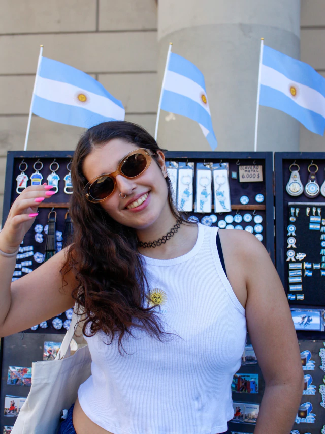 Musculosa blanca Sol de Mayo