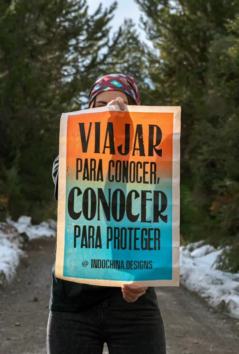 Afiche "VIAJAR PARA CONOCER"