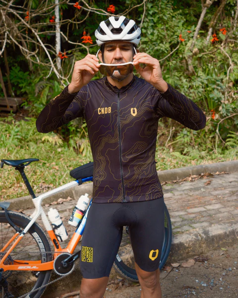 Peludinho Pretinho com yellow - comprar online