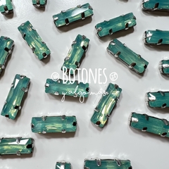 BAGUETTE - RECTANGULAR 5 X 15MM- GEMA VERDE OPAL ENGARZADA (COD: 2561) OPL
