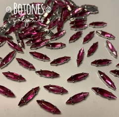 NAVETTE - GEMA FUCSIA ENGARZADA- 4 X 15MM (COD:2440) NLT