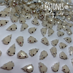 GOTA CHICA- GEMA ENGARZADA HUESO - 6 X 10MM (COD:1204) hueso - comprar online