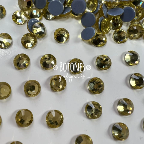 STRASS VIDRIO- CHAMPAGNE - SS20 (4,6MM) x 1440 UNID (COD: 687) HOTFIX