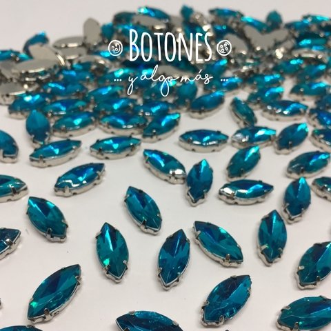 NAVETTE-GEMA VERDE ESMERALDA ENGARZADA- 7 X15MM- (COD:930)