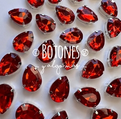 GOTA GRANDE XXL - GEMA ROJO ENGARZADA - 13 X 18MM (COD: 2401)