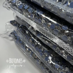 STRASS VIDRIO- CRISTAL - SS20 (4,6MM) x 14400 UNID (COD: 683) HOTFIX - comprar online