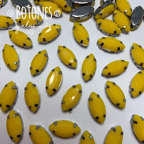 NAVETTE - GEMA AMARILLO OPACAS ENGARZADA - 7 X 15MM (COD:1629) NLT OPK