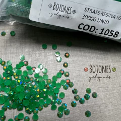 STRASS RESINA- VERDE AB - SS20 (4.6mm) x 30000 unid (COD: 1058) NO HOTFIX - comprar online