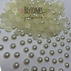 MEDIA PERLA PLASTICO- NATURAL- 6MM (COD:372) - comprar online