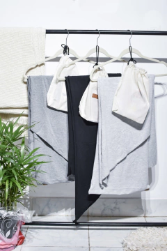 Perchero 1,20 m ancho 1,15 m de alto - Perchas Y Percheros La Plata