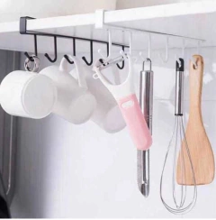 Organizador colgante para tazas o utensilios en internet