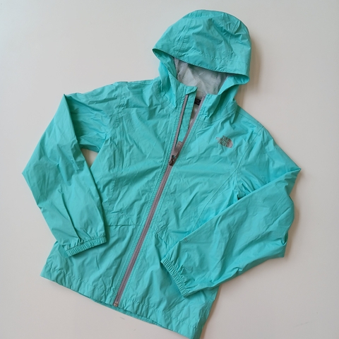 Campera The North face T. 10- 12 años rompeviento* detalle