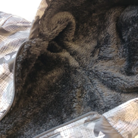 CAMPERA S/M T. 4 AÑOS CAMUFLADA PIEL POR DENTRO RE NB - Eme de Mar