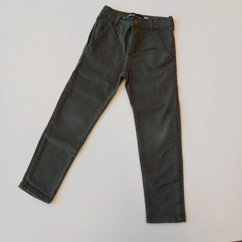 PANTALON OZBECK T. 6 AÑOS VERDE * DETALLE
