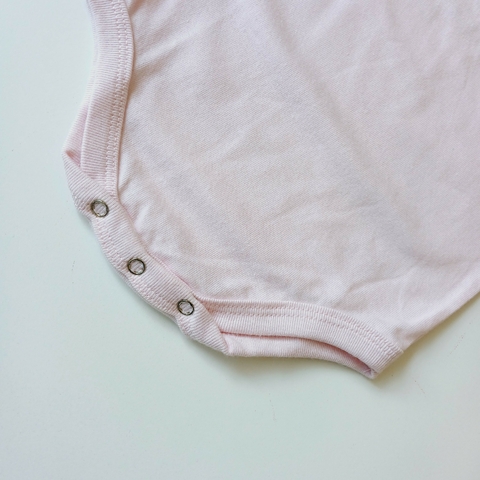 BODY CRAYON T. 3- 6 MESES ROSA MOÑO NUEVO - comprar online