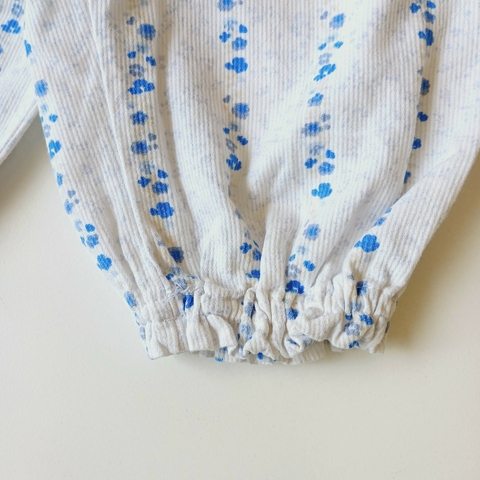 PANTALON CRAYON T.6-9 MESES BLANCO FLORES AZUL NUEVO en internet