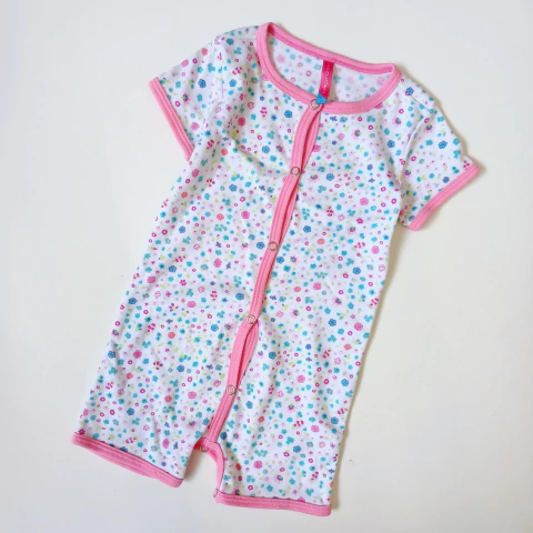 ENTERITO BRONZONI T.9-12 MESES ALGODON FLORES