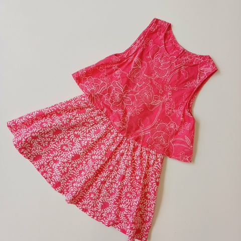 VESTIDO CRAYON T. 10 (CHICO ) ROSA ESTAMPADO BLANCO * DETALLE