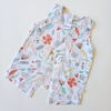 REMERA CHEEKY T.3 AÑOS BLANCA FLORES ESPALDA ABIERTA
