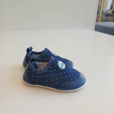 ZAPATILLAS BROER PRIMEROS PASOS AZULES TELA PUNTOS
