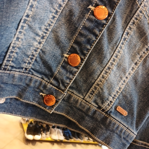 CAMPERA COLLLOKY T. 4 AÑOS JEANS * DETALLE en internet