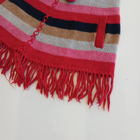 PONCHO LITTLE AKIBARA T. 4 AÑOS LANA en internet