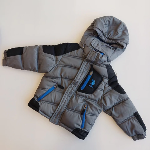 CAMPERA USPA T. 4 AÑOS GRIS FORRADA POLAR *DETALLE