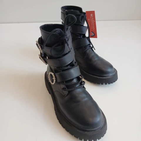 BORCEGOS ZARA N. 36 NEGRO CUERO