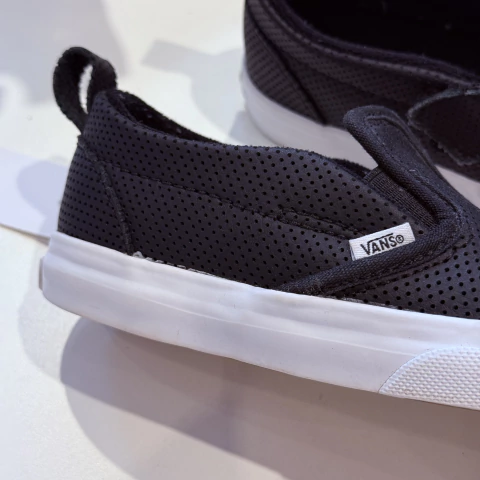 PANCHAS VANS N.25,5 EUROPEO / 24,5 ARG - comprar online