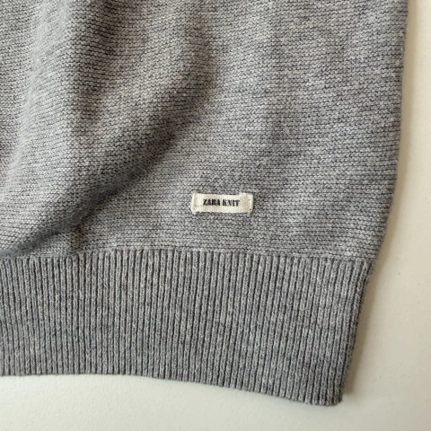 SWEATER ZARA T.9 AÑOS GRIS PUNTO - tienda online