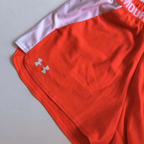 SHORT UNDER ARMOUR T CH/P en internet