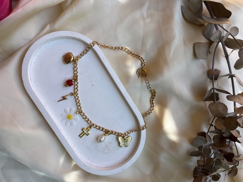 cadenita charms dorada - comprar online