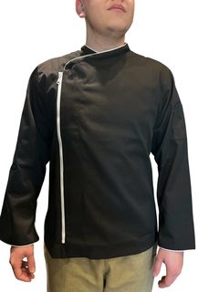 ZIP JACKET EN NEGRO en internet