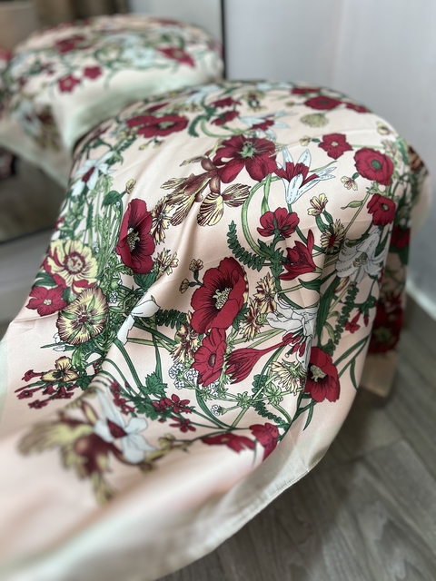 Pañuelo Flowers - comprar online