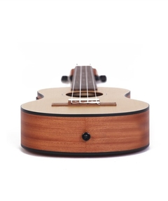 Ukelele Concierto Natural Classic (Incluye funda Acolchada) en internet