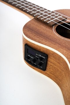 Ukelele Tenor Sapele Con EQ (Incluye Funda Acolchada) - tienda online
