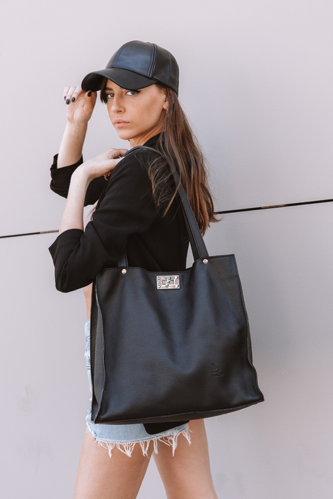 Cartera "Pita" cuero graneado negro