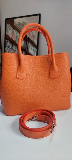 cartera Barbie naranja en internet