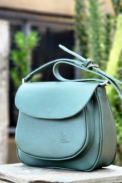Cartera "Grisel" cuero graneado verde