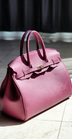 Cartera "Paris grande" cuero graneado uva herraje DORADO