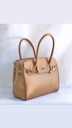 Cartera "Marsella Chica" cuero graneado Camel - Diaz & Giaccio