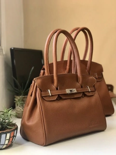 Imagen de Cartera "Paris Grande" cuero graneado suela