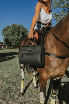 Imagen de Cartera "Nantes Chica" cuero graneado negro