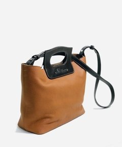 Cartera "Ariana" Cuero Graneado Suela combinada con HB. en internet
