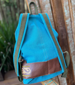 Bolsa Mochila Woodstock Azul na internet