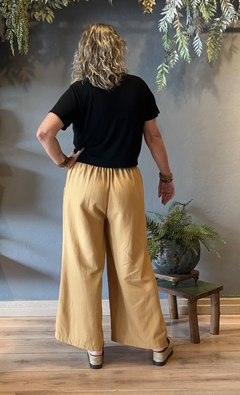 Calça Itália Caramelo - MARIA FLOR 