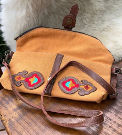 Imagem do Bolsa Pochete Amarelo Queimado