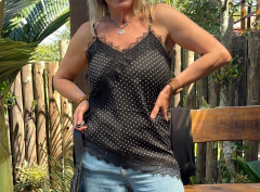 Blusa Renda Poá